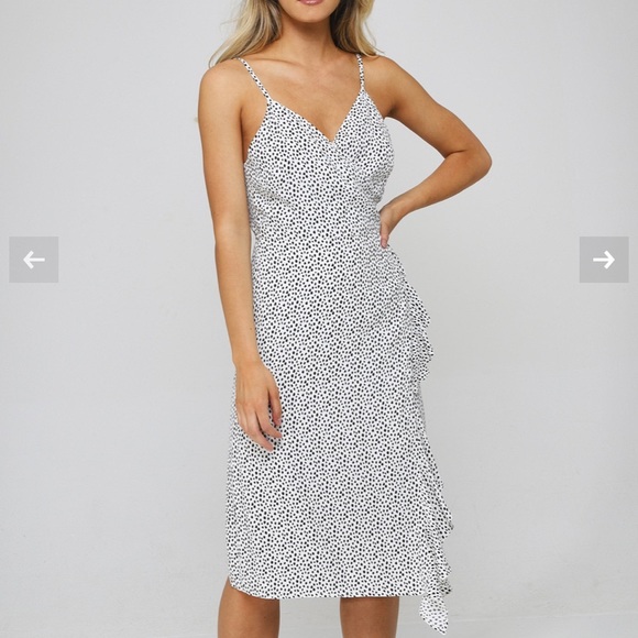 NWT Rails Spotted Wrap Dress - Picture 3 of 15